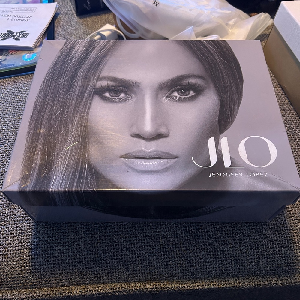 Jlo franie pumps